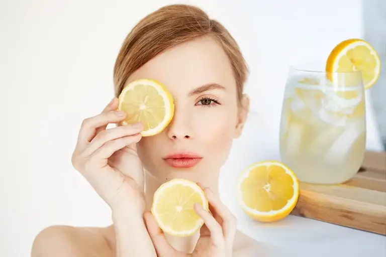 Lemon juice की मदद से आसानी से अपने चेहरे के काले धब्बे हटाइए, जानिए घरेलू उपाय | Remove Dark Spots On Face