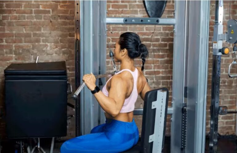 How to Do a Lat Pulldown: Proper Form, Variations, and Common Mistakes